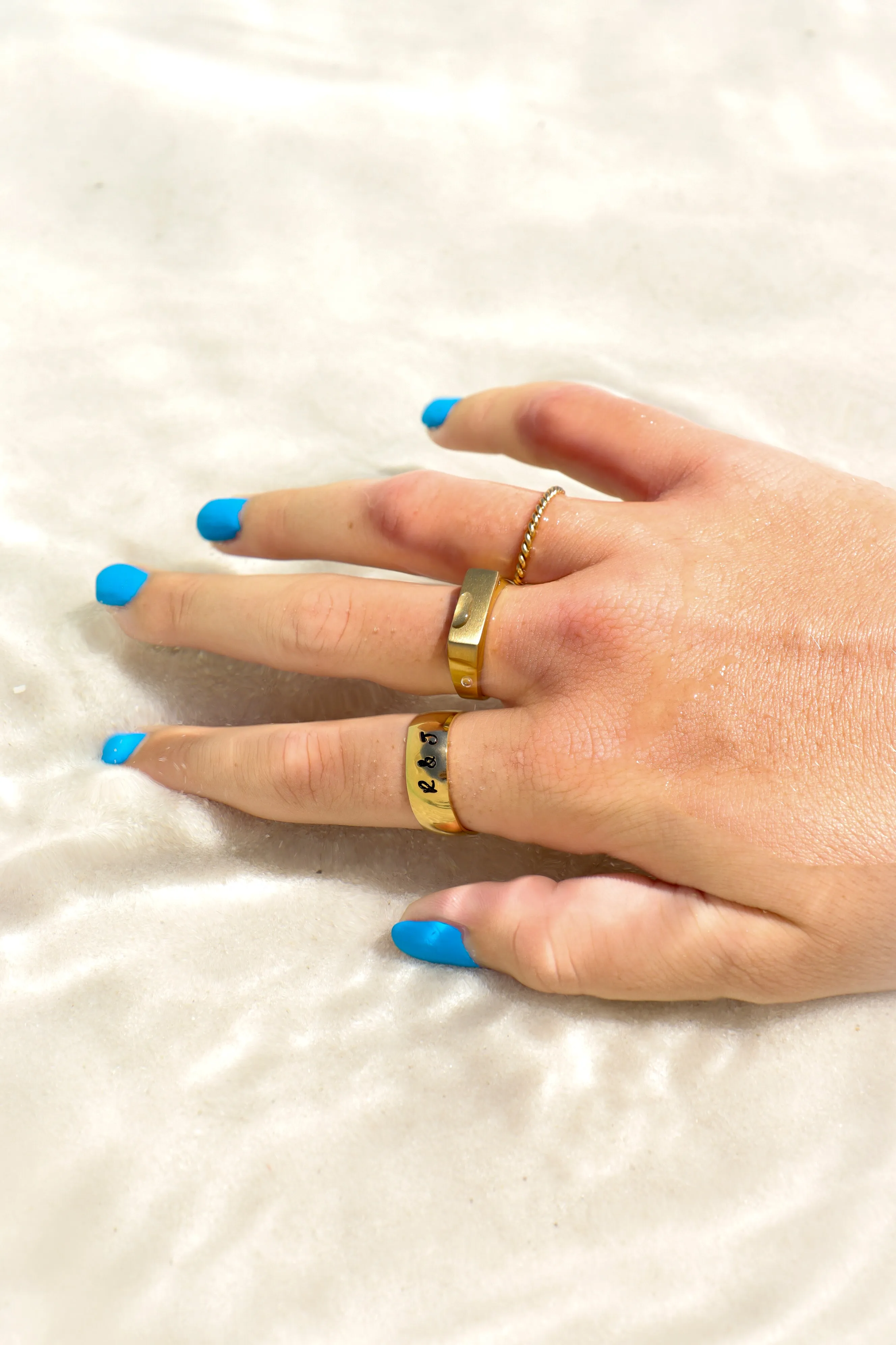 18k Gold PVD Coated Stainless Steel Blank Engravable Horizontal Rectangle Signet Ring / ESR0002