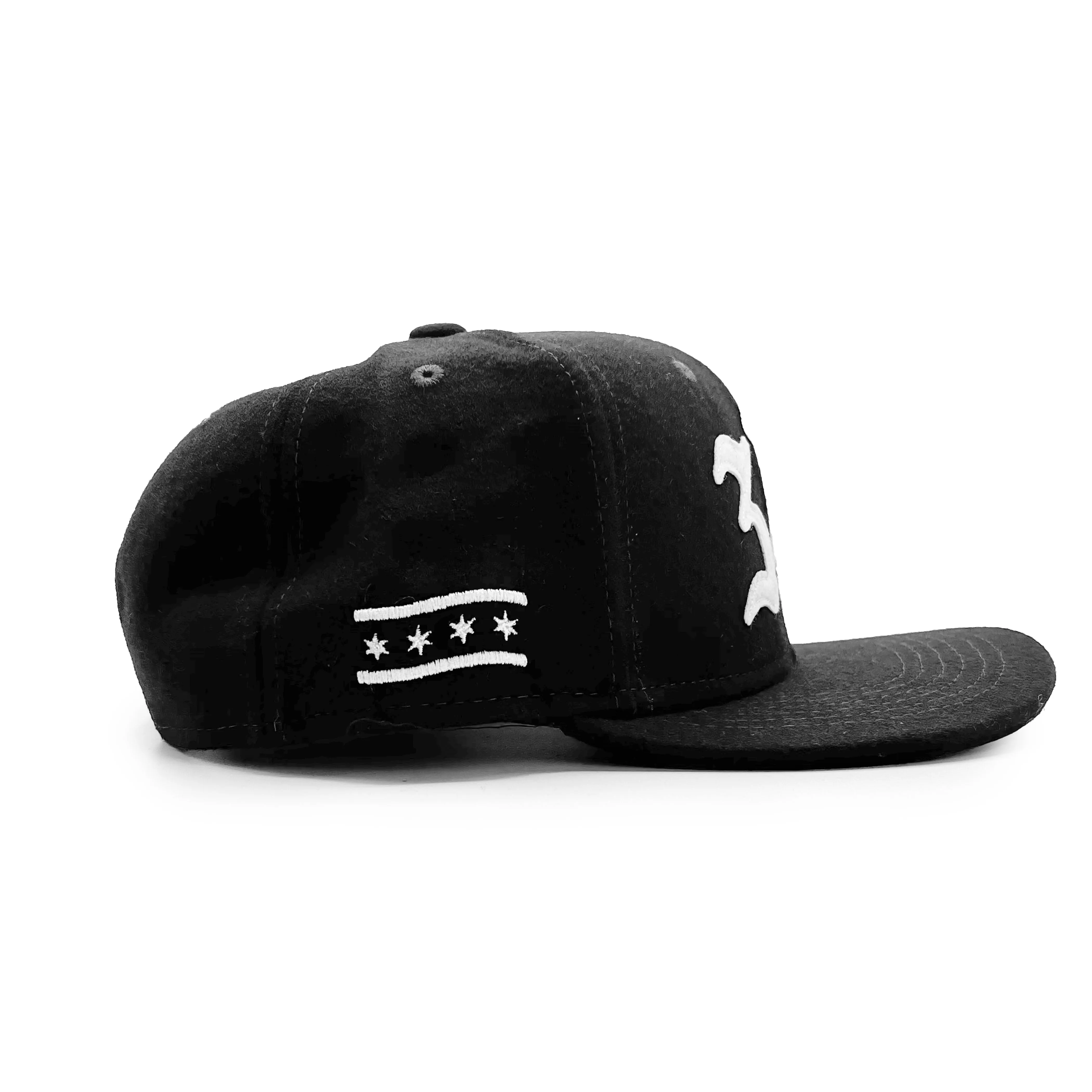 312 Flo Black snap - Lux Wool