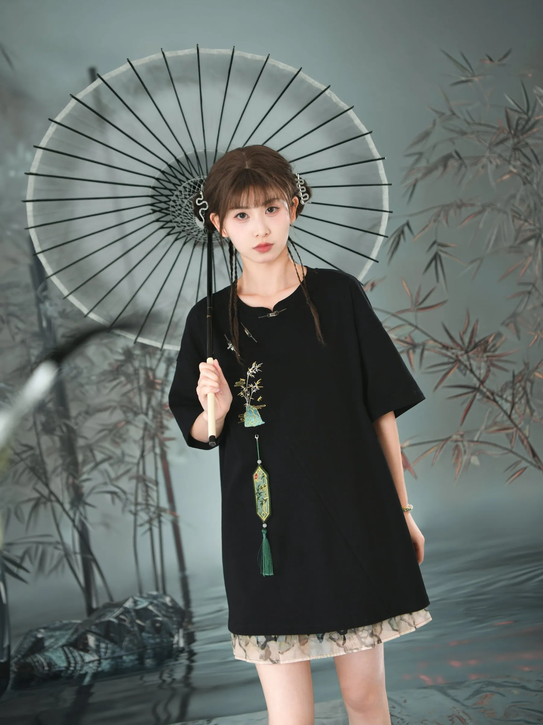 Bamboo Shadow Chinese Style Short Sleeve Tee