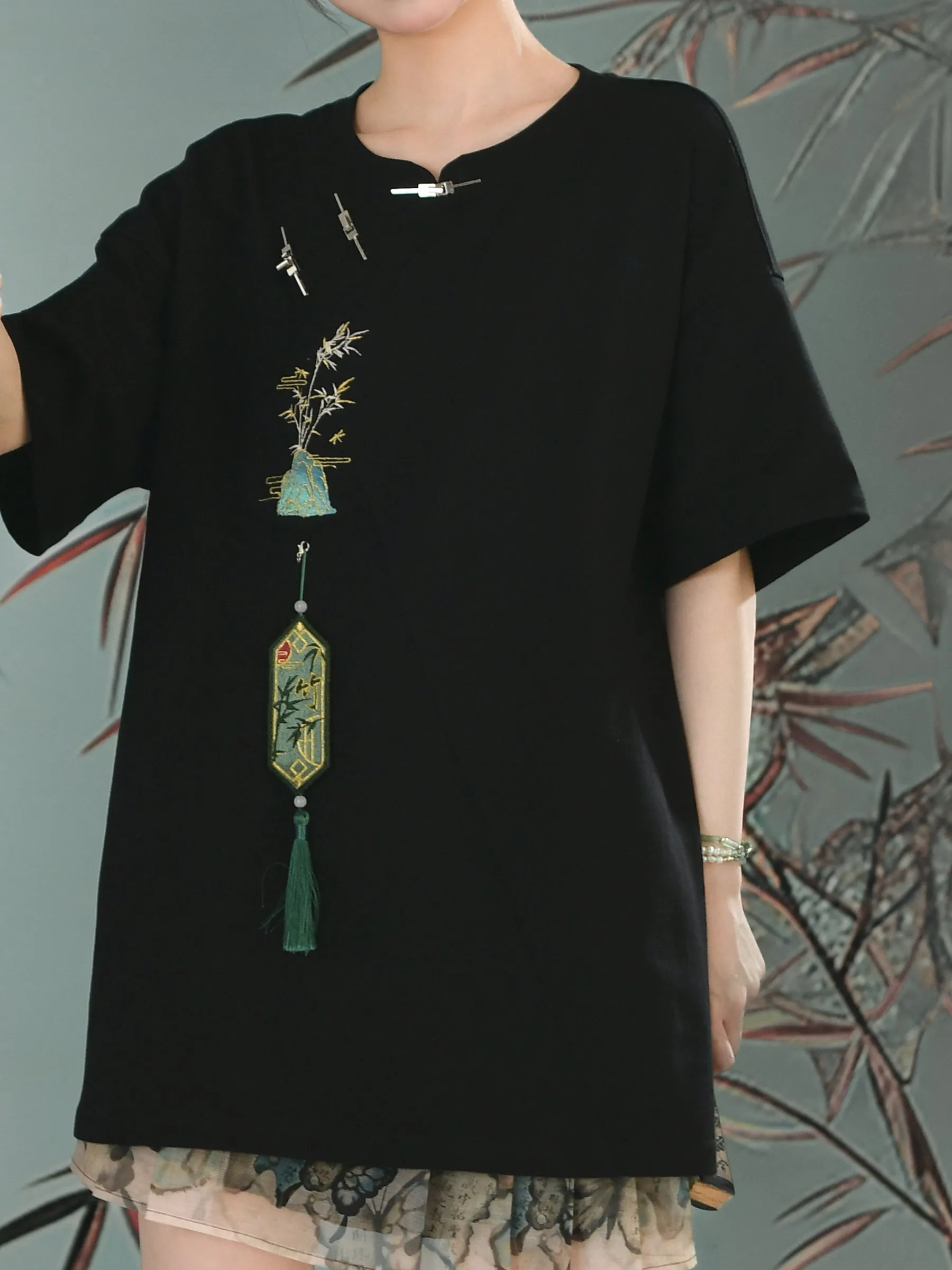 Bamboo Shadow Chinese Style Short Sleeve Tee