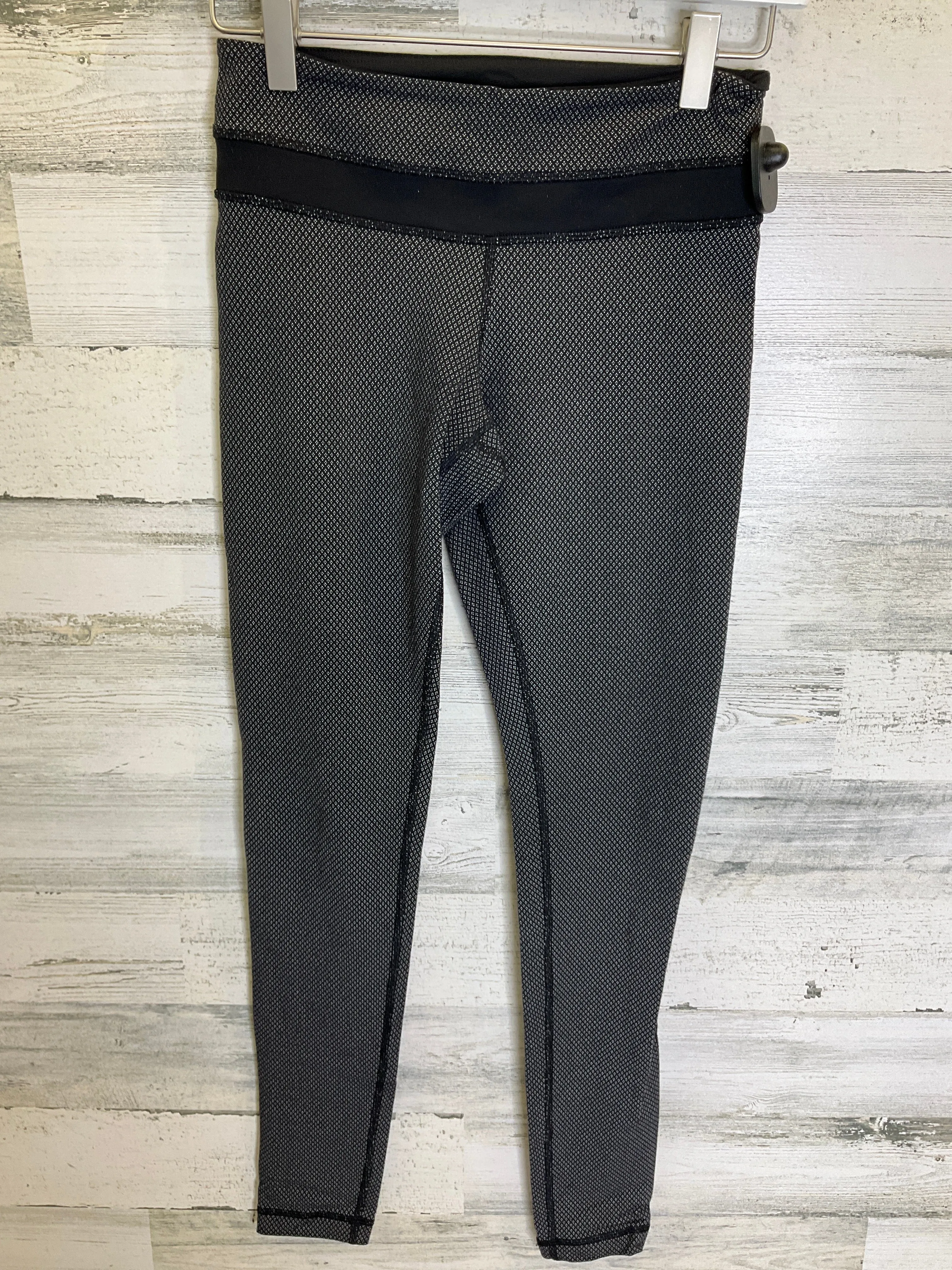 Black & White Athletic Leggings Lululemon, Size 4