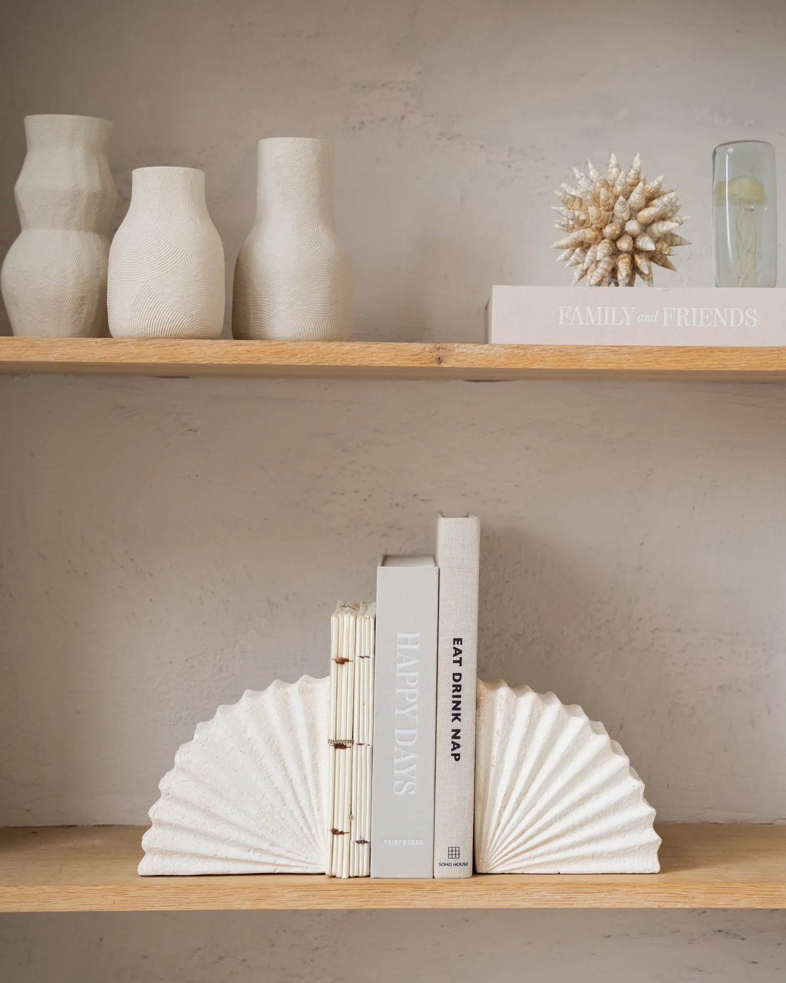 Bookstand Shell Cement