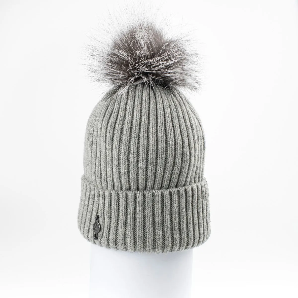 CLASSIC BEANIE WITH UPCYCLED FUR POM