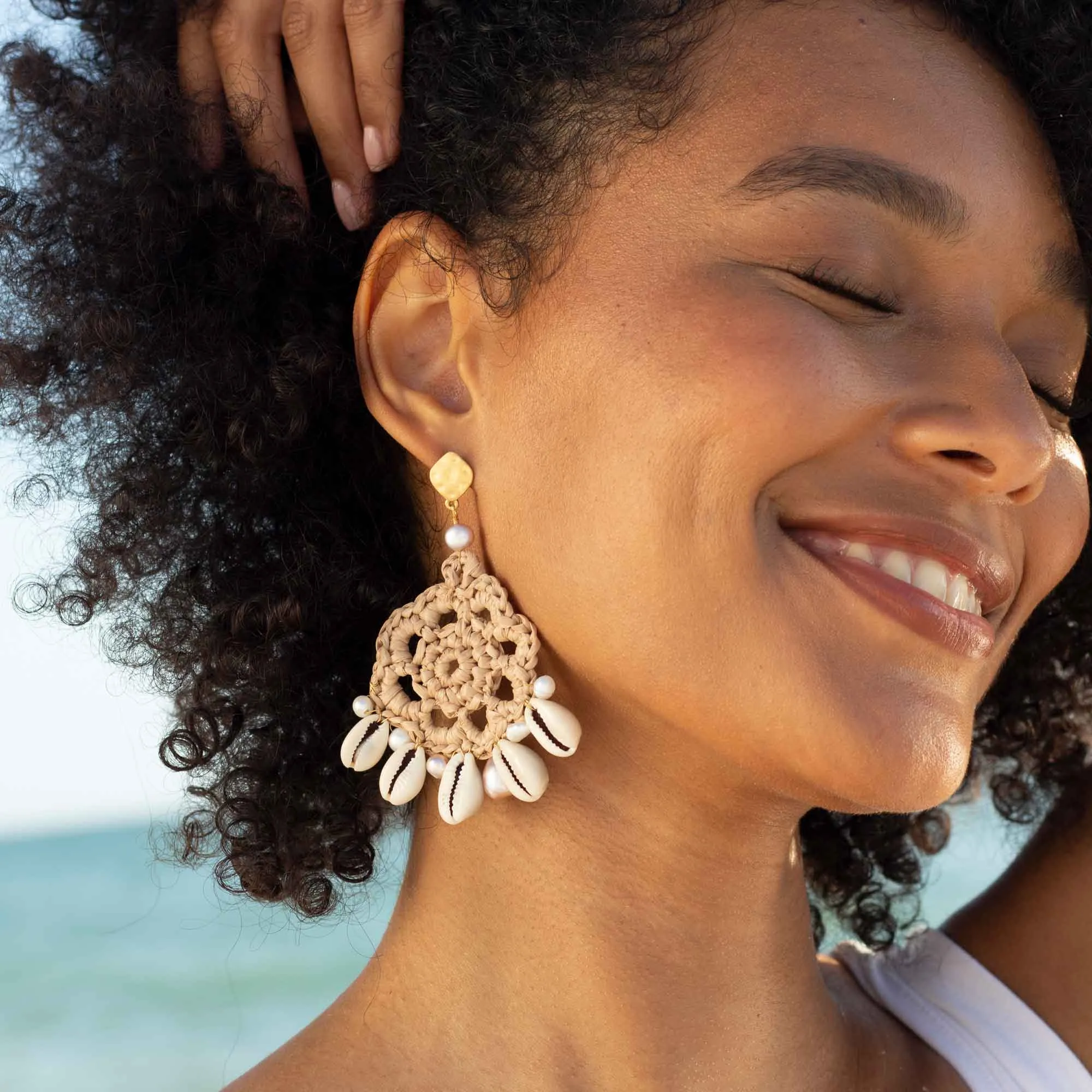 Daydreamer Crochet Shell Earrings
