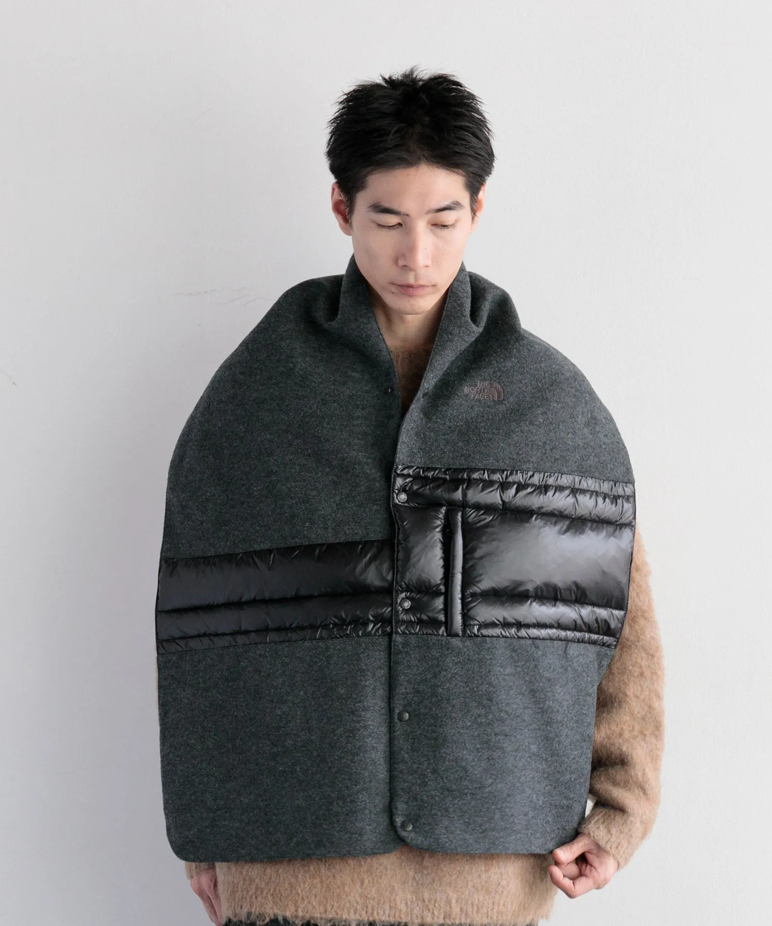 【MEN , WOMEN】THE NORTH FACE PURPLE LABEL Wool Field Reversible Cape