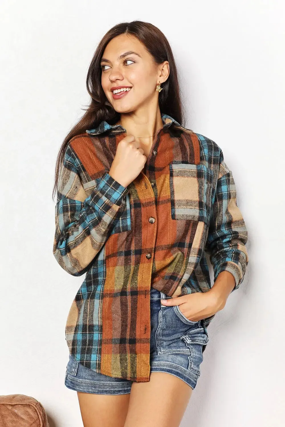 Plaid Curved Hem Shirt Jacket with Breast Pockets | Chic & Stylish Layering