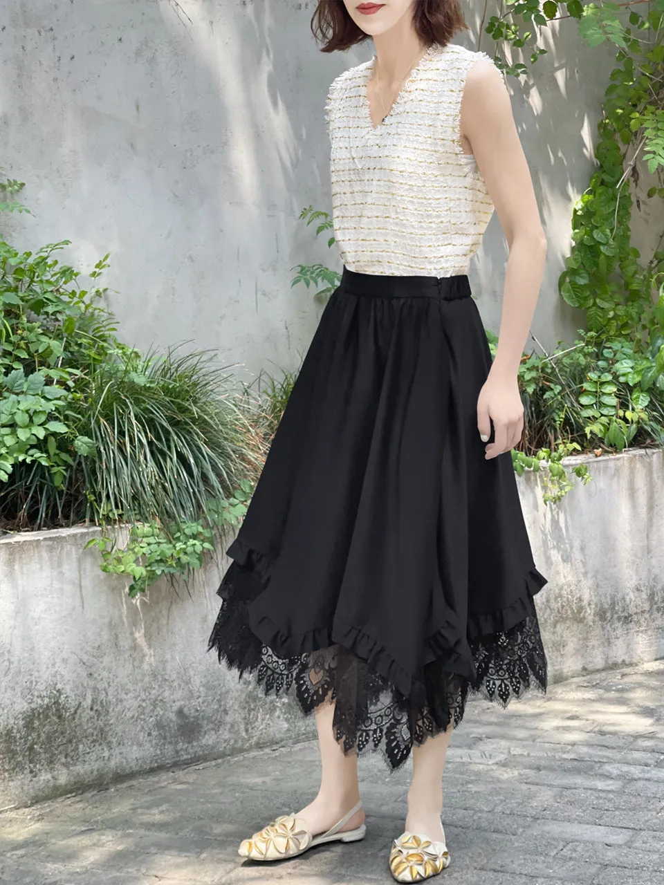 Surprise Sale! Textured Check V-neck Sleeveless Tweed Top