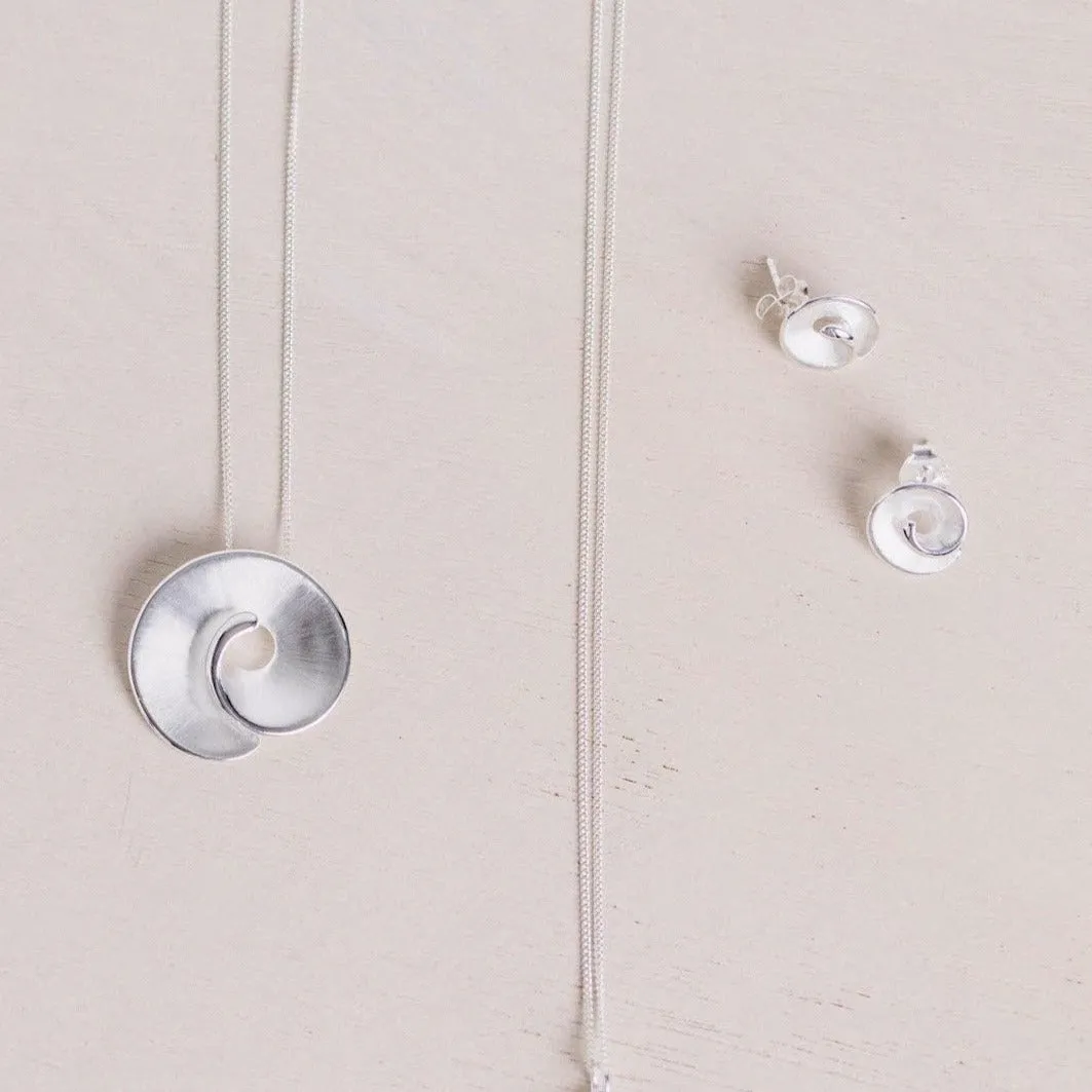 Swirl Shell Pendant
